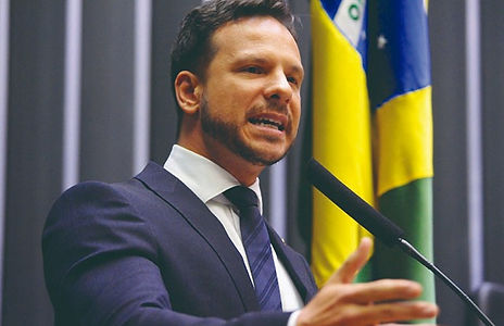 Projeto de lei que autorize a inclusão opcional dos cursos vivenciais em grades curriculares