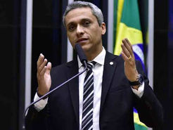 Deputado Federal, Gustavo Gayer - PL, agenda reunião para apresentação dos projetos do Elo Social.