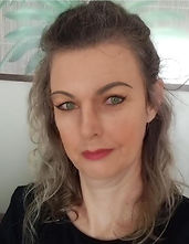 Ivoni Holz Seidel.jpeg
