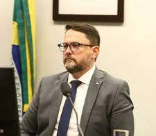 Guilherme Cavalcanti, Secretário de Desenvolvimento Econômico é Notificado