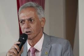 Wanderlei Segantini, Presidente da Câmara dos Vereadores do Municipio de São Mateus, é notificado pelo Elo Social, sobre a implantação de projetos no município