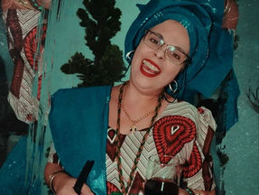 Iya Mônica Ifadola, foi indicada, aprovada e será Laureada, Aclamada e Diplomada como Comendadora da Ordem do Mérito do Elo Social.