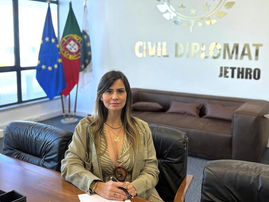 Karla Leal, foi indicada, aprovada e será Laureada, Aclamada e Diplomada como Comendadora da Ordem do Mérito do Elo Social.
