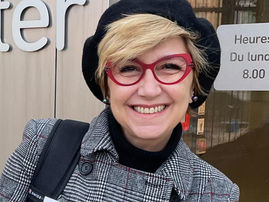 Luíza Süssekind Veríssimo, foi indicada, aprovada e será, Laureada, Credenciada, Aclamada e Diplomada como, Comendadora da Ordem do Mérito do Elo Social.