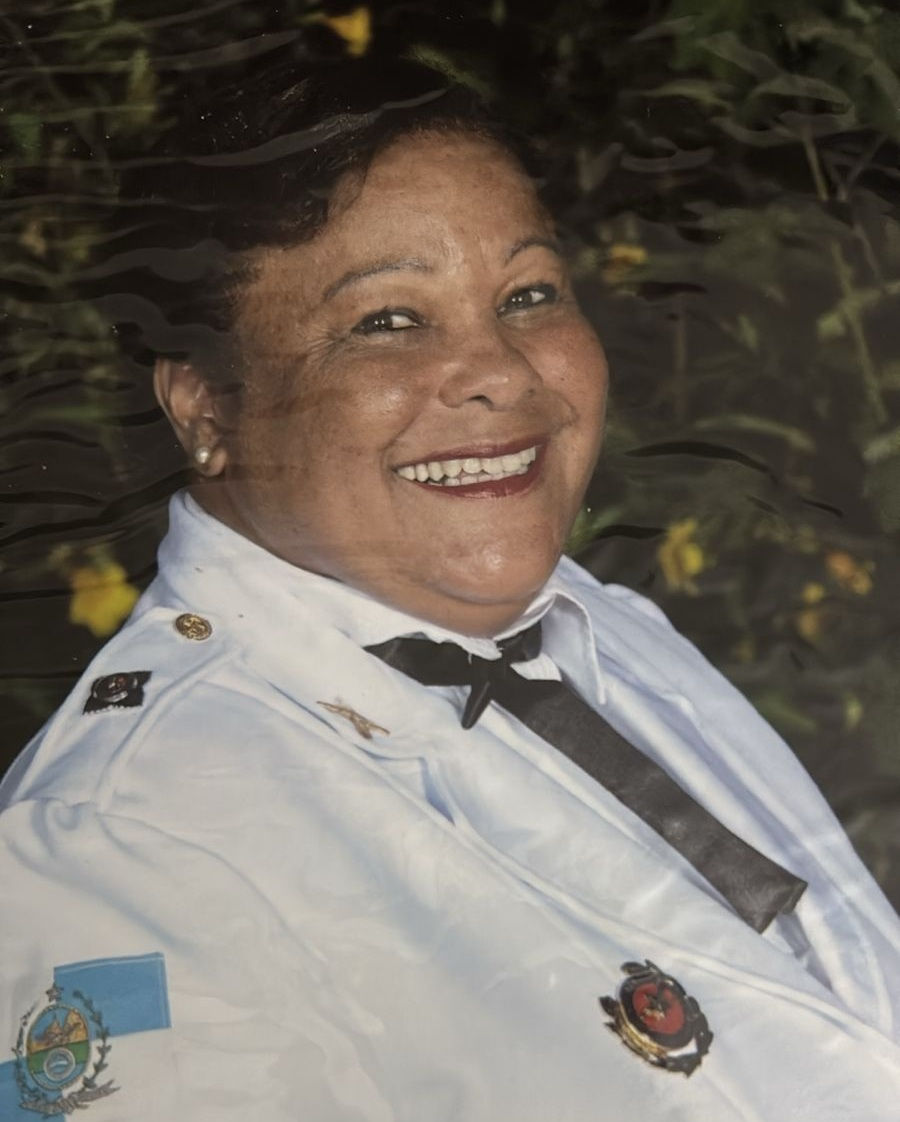 Capitão Ivanir de Souza, foi indicada, aprovada e será, Laureada, Aclamada e Diplomada como Comendadora da Ordem do Mérito do Elo Social.