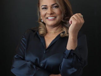 Iolanda Rodrigues da Silva, foi indicada, aprovada e será, Credenciada, Laureada, Aclamada e Diplomada como Comendadora da Ordem do Mérito do Elo Social.