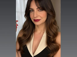 Janaína de Souza Moggi, foi indicada, aprovada e será Laureada, Aclamada e Diplomada como Comendadora da Ordem do Mérito do Elo  Social.