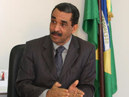 O Secretário de Justiça, Direitos Humanos e Desenvolvimento Social da Bahia é notificado