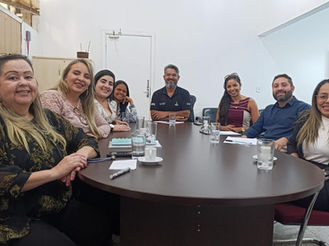 Administrador Regional de Taguatinga, recebe Comissão de Implantação de Projetos do Elo Social em reunião técnica.