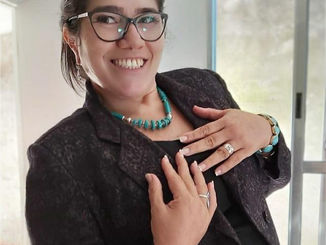 Bispa Glória Gomes, foi indicada, aprovada e será Laureada, Aclamada e Diplomada como Comendadora da Ordem do Mérito do Elo Social.