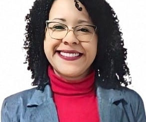 Daniela Manhães dos Santos, Agente do Mérito do Elo Social, foi indicada, aprovada e será Laureada, Aclamada e Diplomada como Comendadora da Ordem do Mérito do Elo Social.