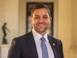 Thiago Pampolha, Secretario Estadual de Desenvolvimento, Indústria e Comércio é Notificado