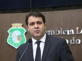 Presidente da Assembleia Legislativa do Estado do Ceará é notificado 