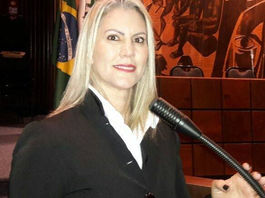 CIDA GRACIETTI, DIRETORA SOCIAL NACIONAL, AGRADECE SEUS DIRETORES.