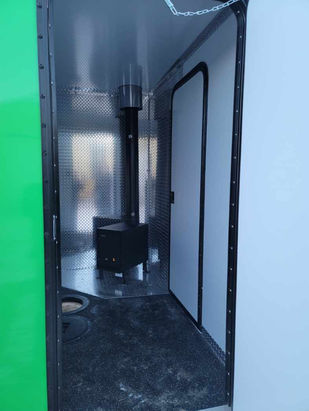 Drop-Down Ice Shack - Hydraulic.JPEG