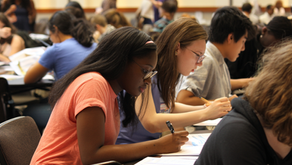 College application checklist senior year 2025