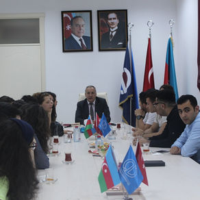 Məzunlarımız Koordinatorumuza öz təşəkkürlərini bildirdilər