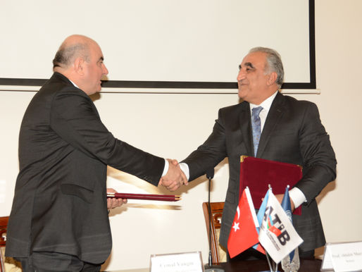 Azər Hətəmov Azərbaycan Dövlət İqtisad Universitetində tədbirdə iştirak etmişdir.