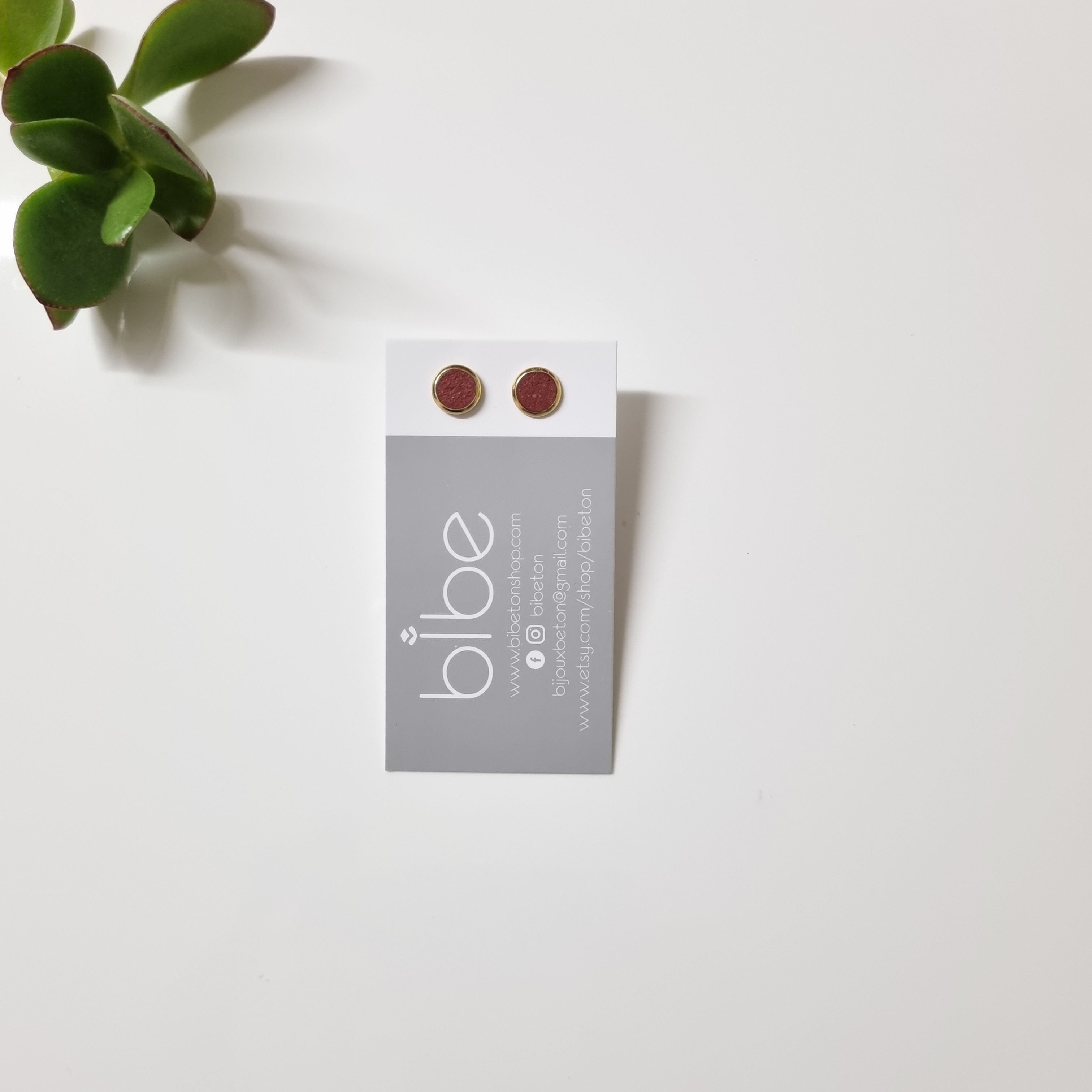 Bordó kör füli ar