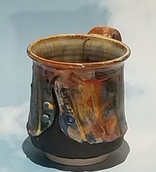 Skirted Glazed Mug with Buttons
