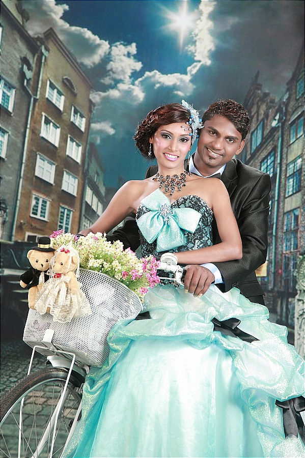 Karthigayan & Rina