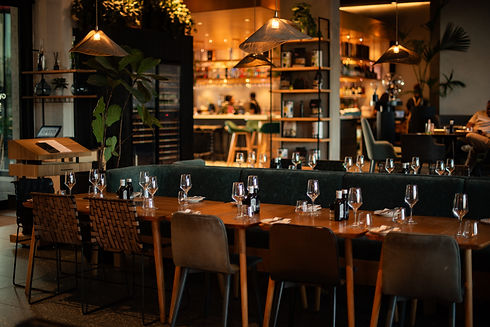 Gusto_Urban_Italian_interior.jpg