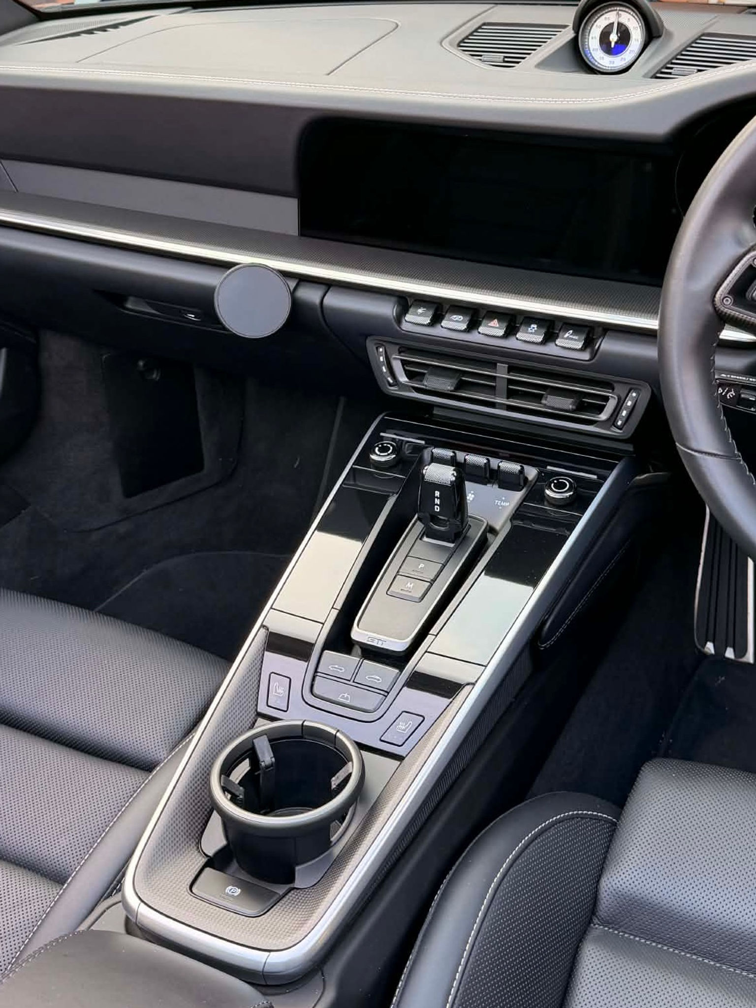 992 glove box Magsafe charger