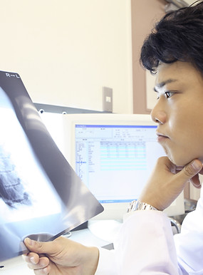 Examining an X-Ray