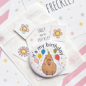 58mm pin badge featuring an illustration of a capybara wearing a party hat. Text says it's my Birthday.