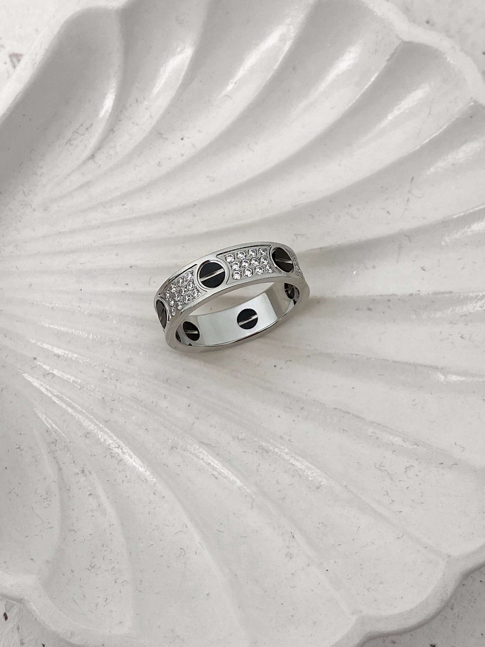 CARTIER RING