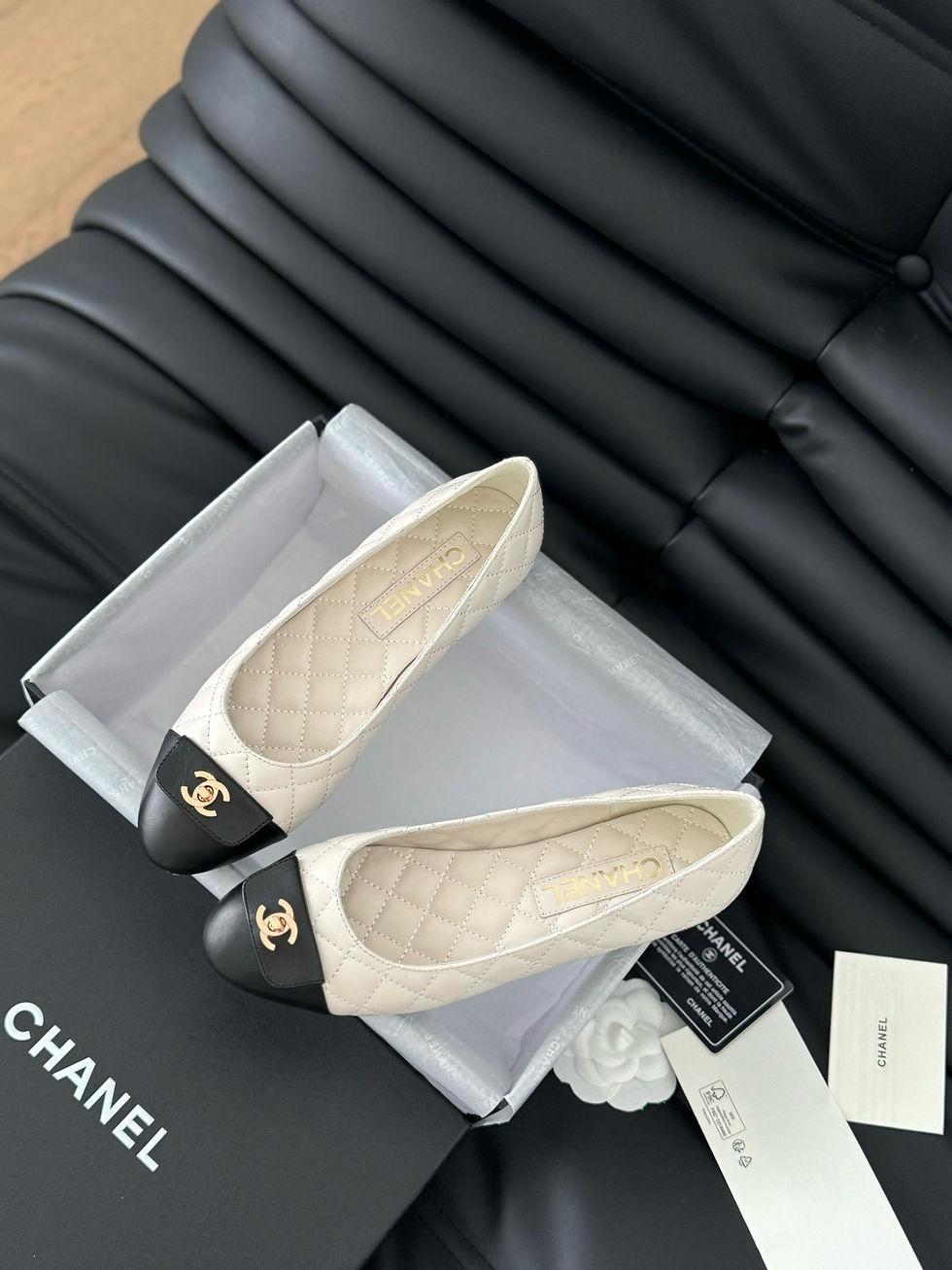 Thumbnail: CHANEL FLAT SHOES 