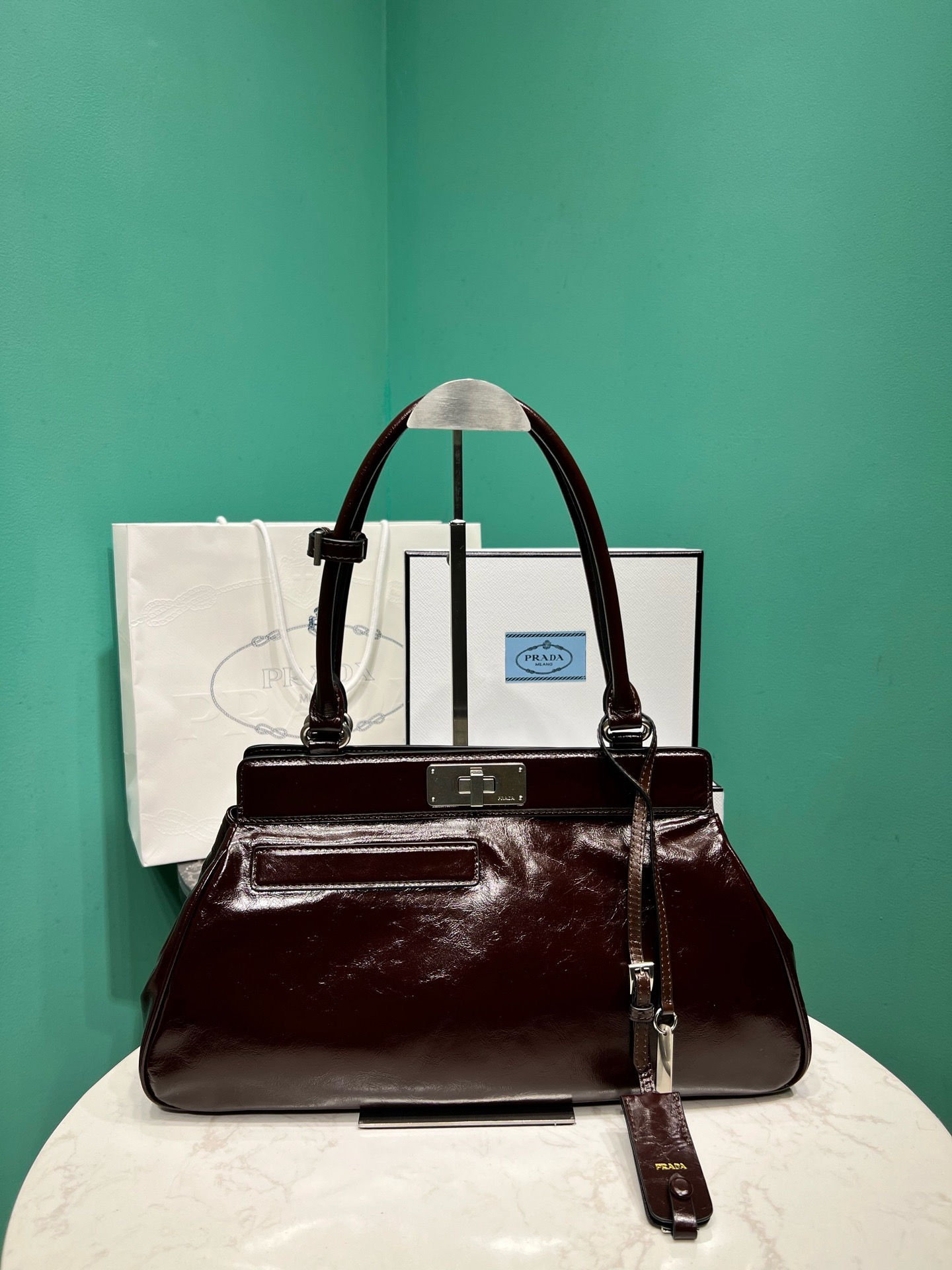 PRADA MEDIUM LEATHER TOTE BAG