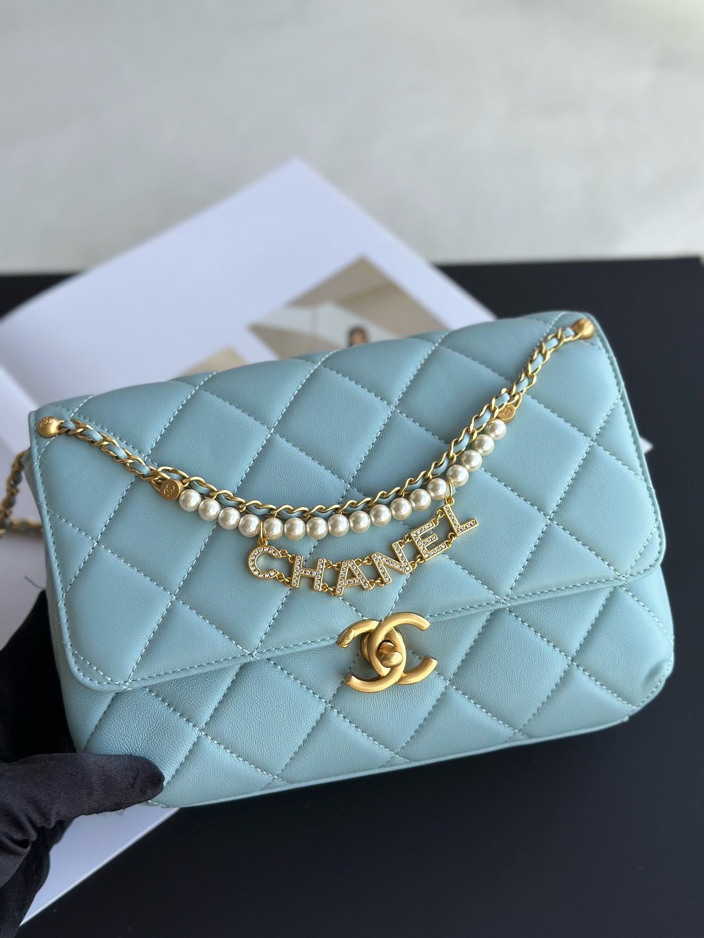 CHANEL SMALL FLAP BAG 