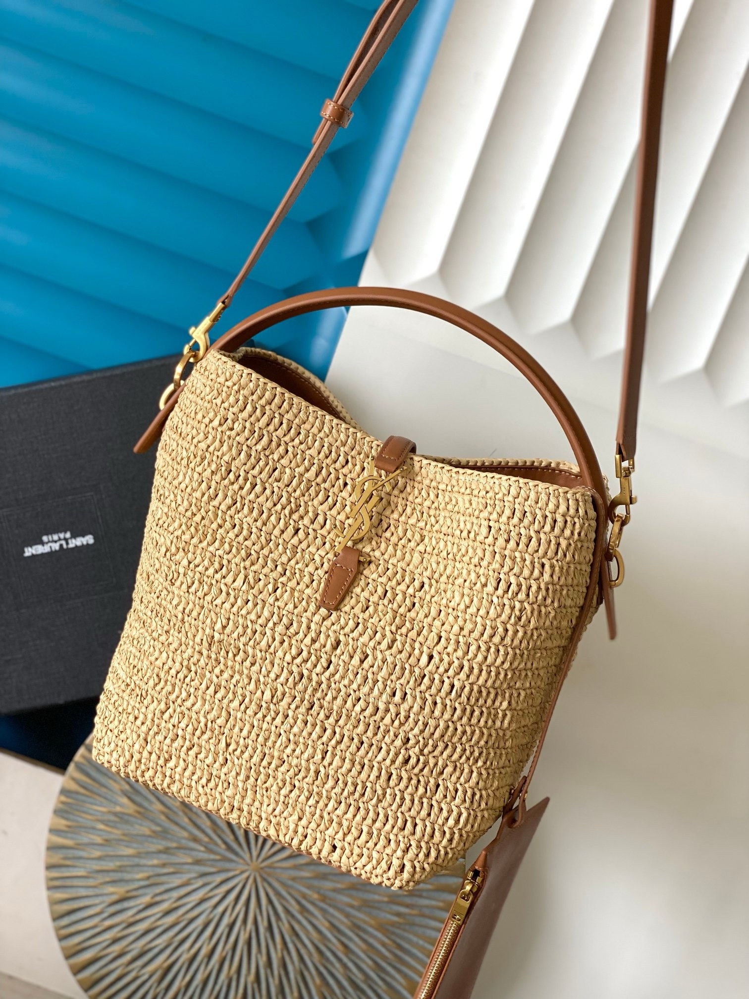 YSL LE 37 RAFFIA BUCKET BAG 