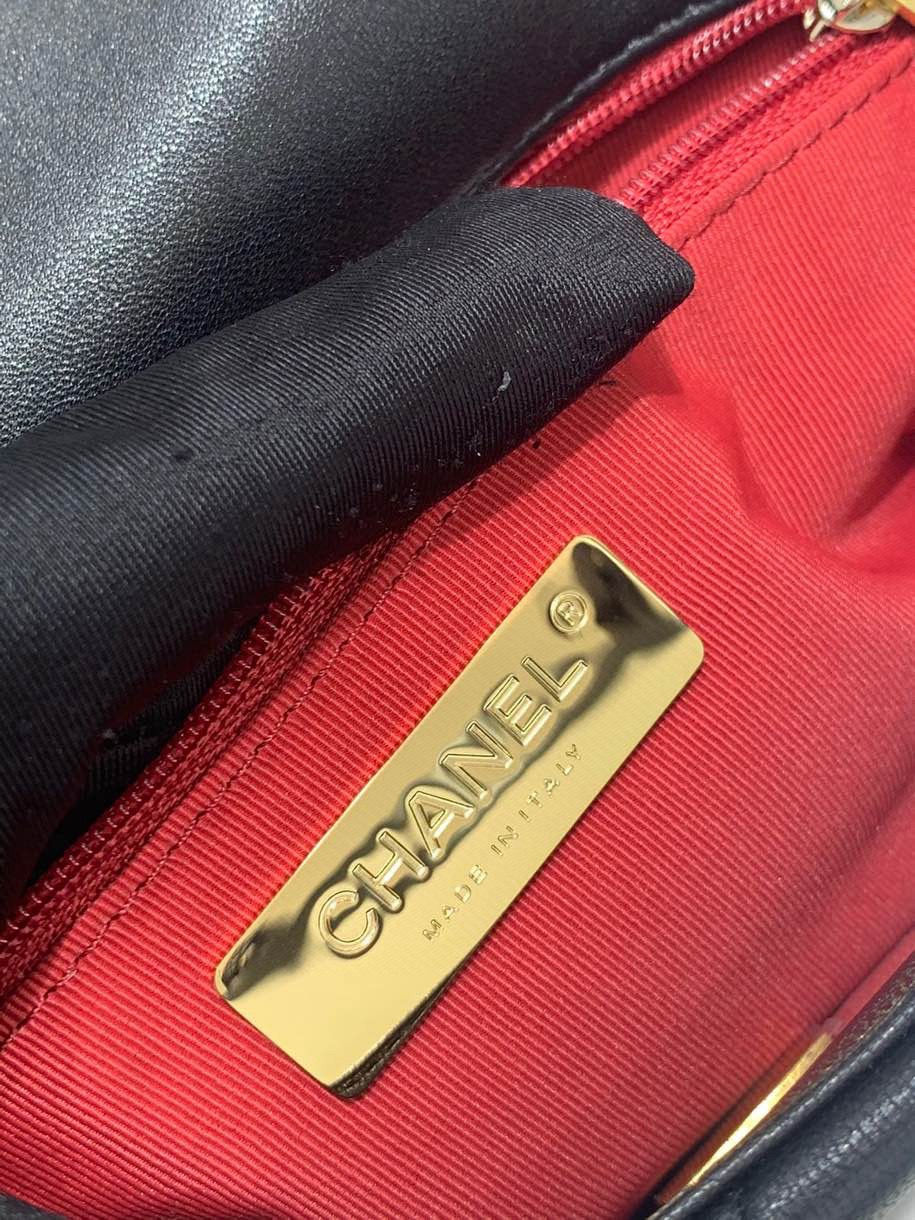 Thumbnail: CHANEL 19 FLAP MEDIUM BAG