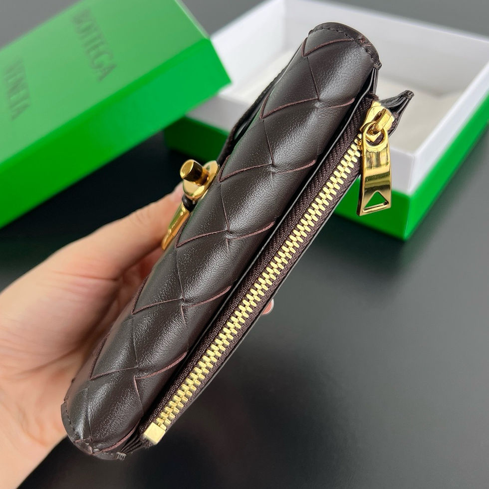 Thumbnail: BOTTEGA VENETA ANDIAMO WALLET 