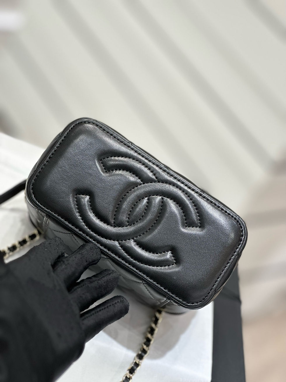 Thumbnail: CHANEL VANITY TOP HANDLE  BAG