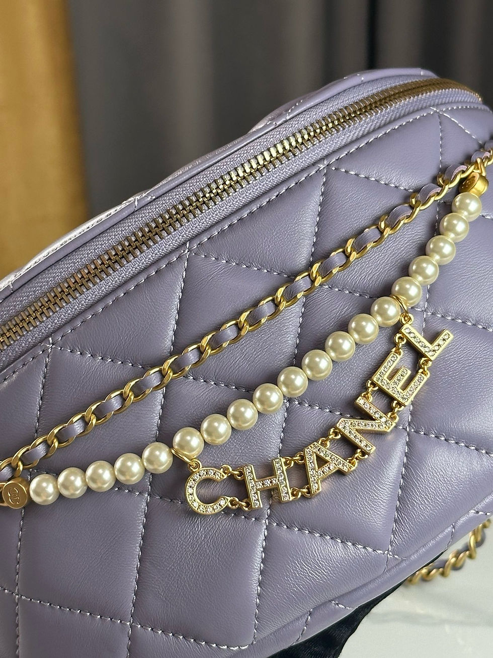 Thumbnail: CHANEL WAIST BAG IMITATION PEARL GOLD COLOR METALLIC 