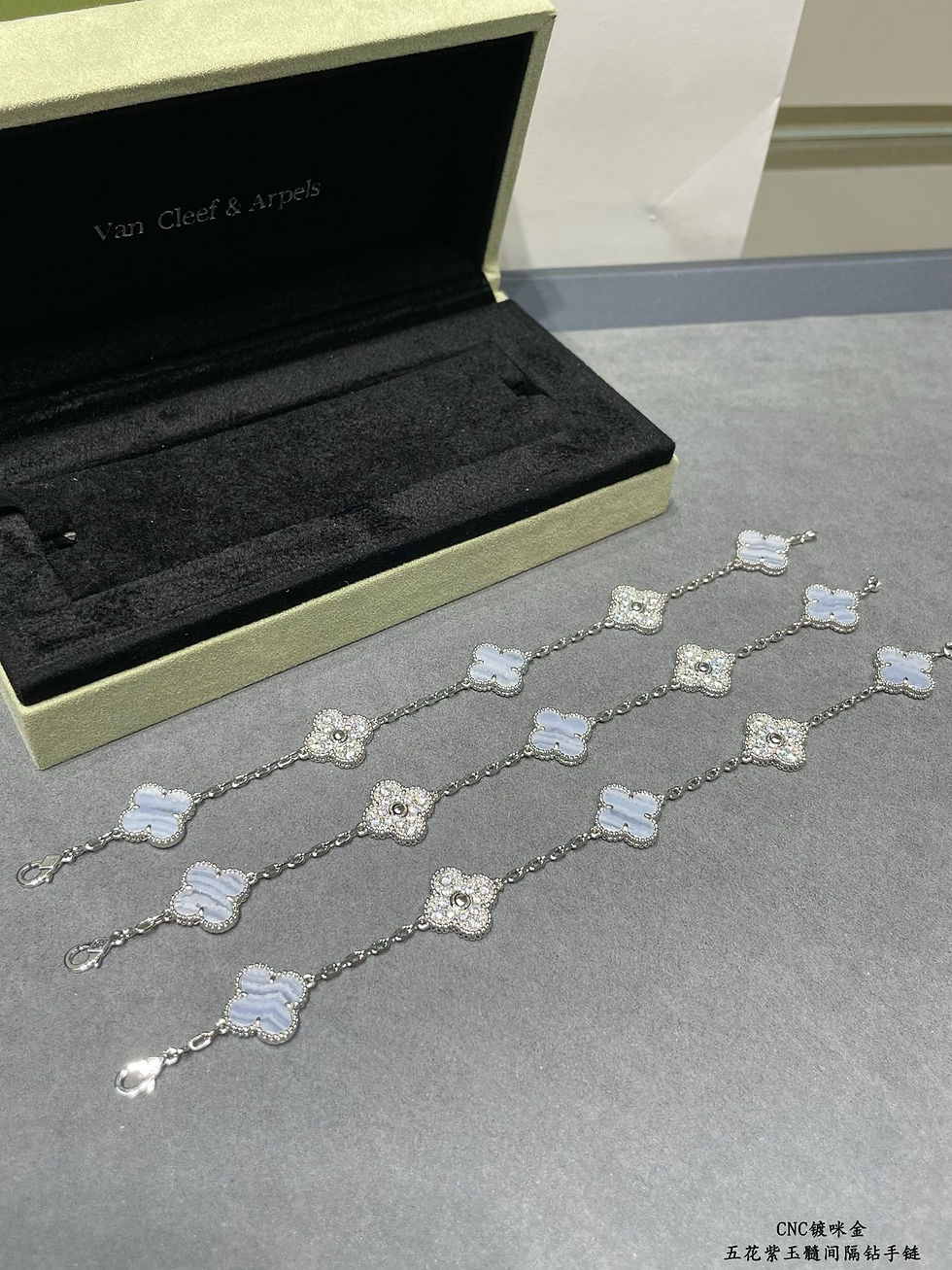 Thumbnail: VAN CLEEF BRACELET