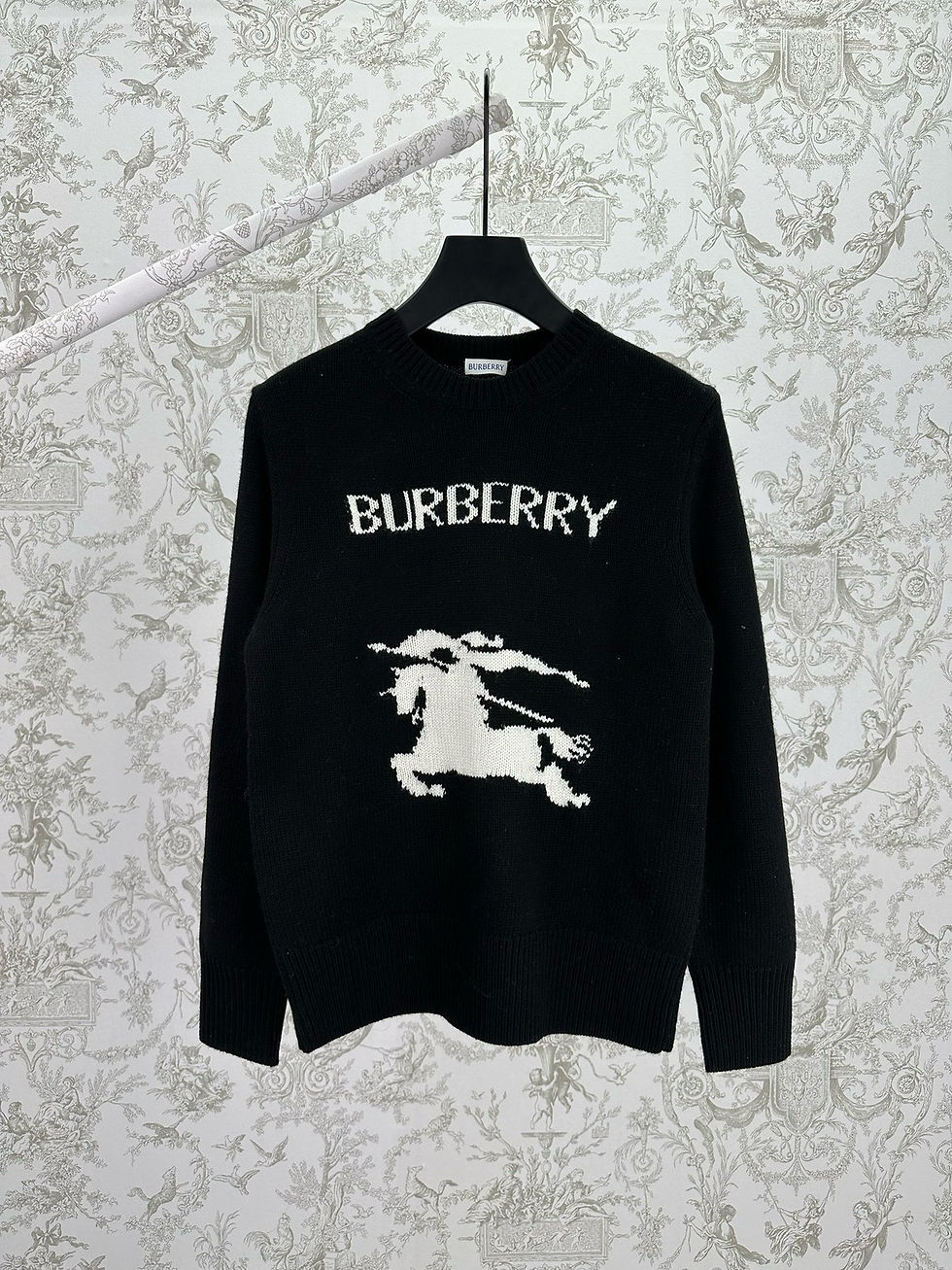 BURBERRY SWEATER