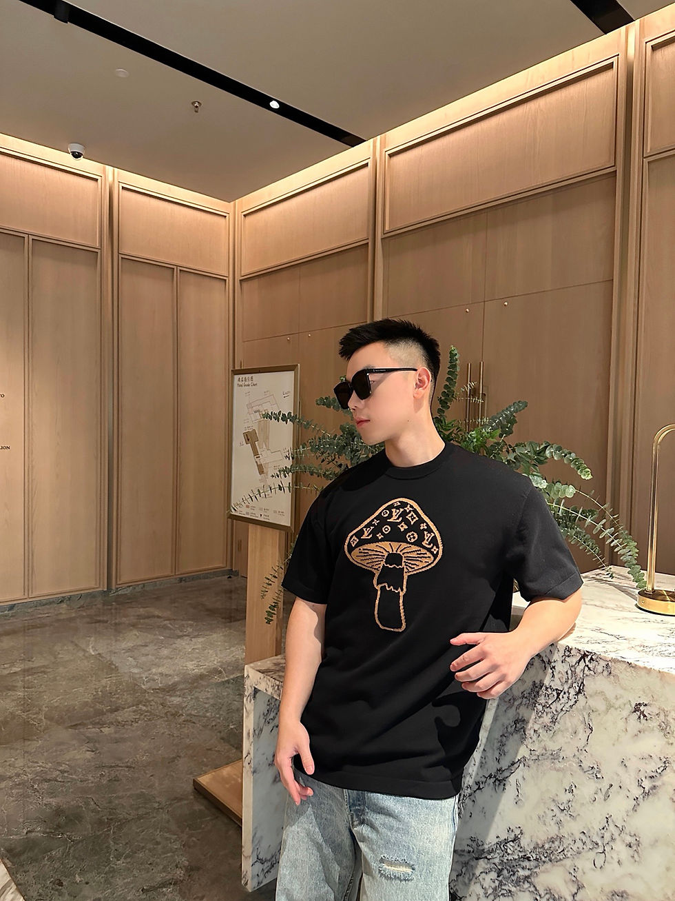 Thumbnail: LV TEE