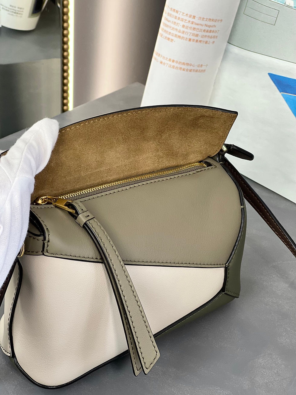 Thumbnail: LOEWE MINI PUZZLE BAG