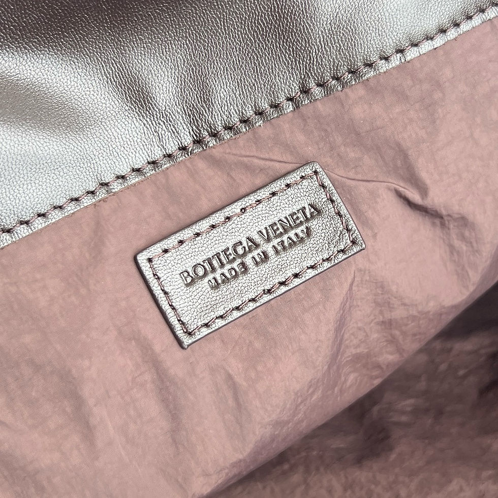 Thumbnail: BOTTEGA VENETA DUSTBAG CHAIN 