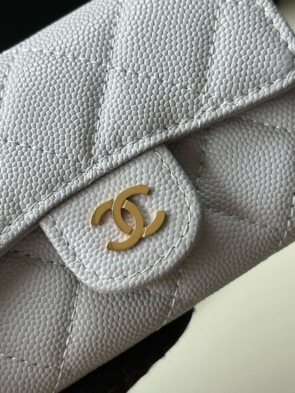 Thumbnail: CHANEL CF CAVIAR CARD HOLDER 