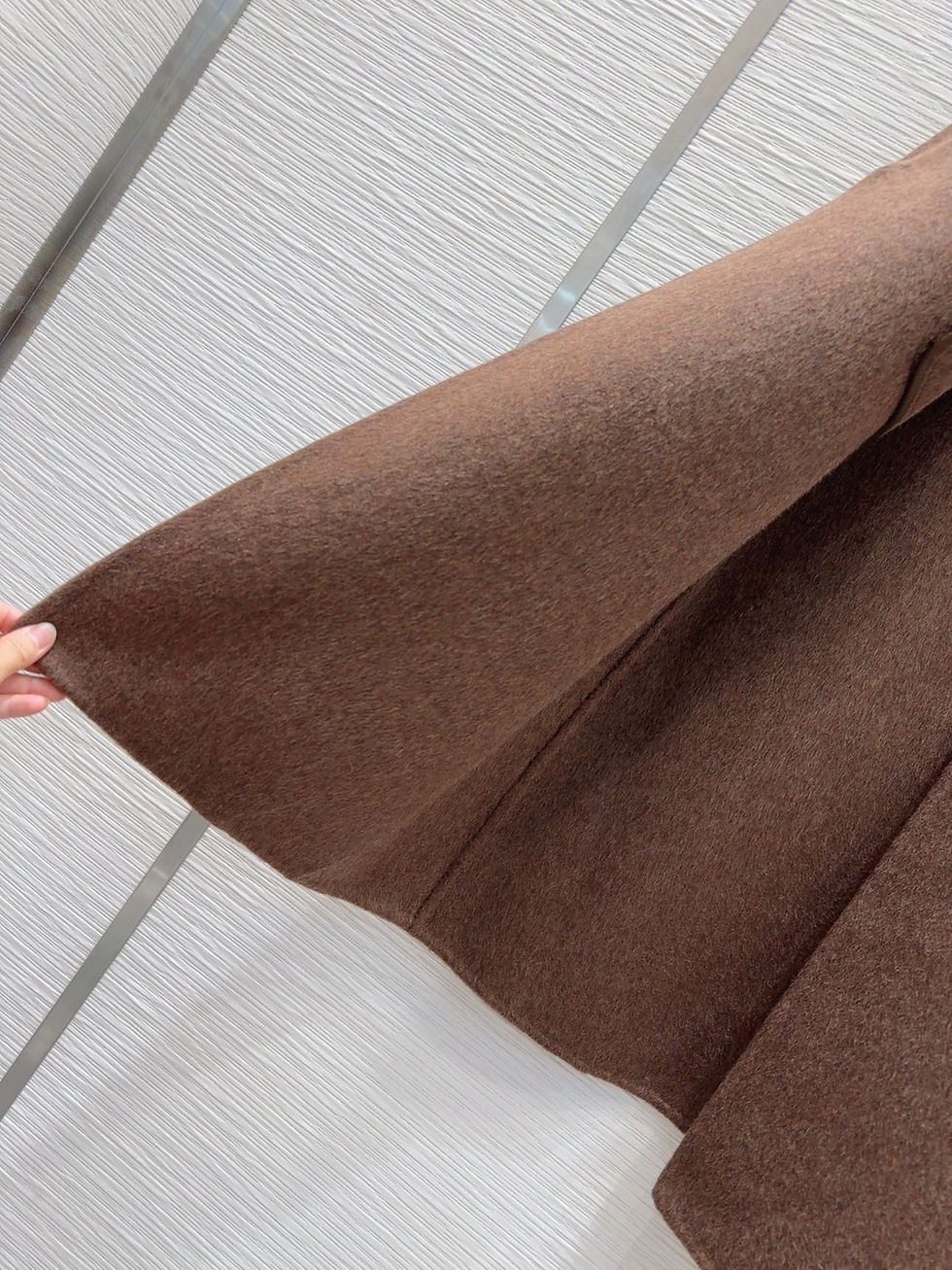 Thumbnail: MAXMARA WINTER COAT 