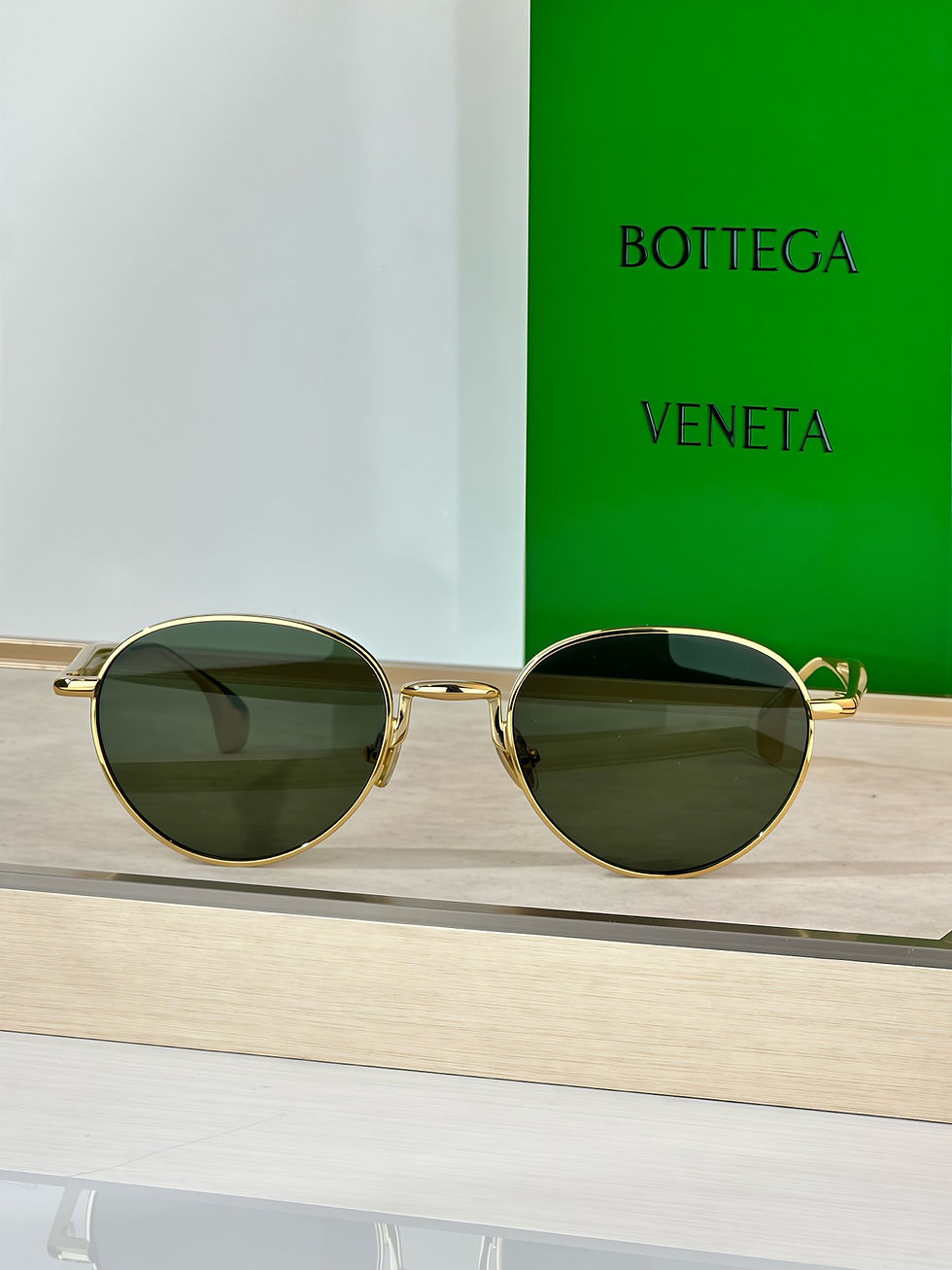 Thumbnail: BOTTEGA VENETA GLASSES