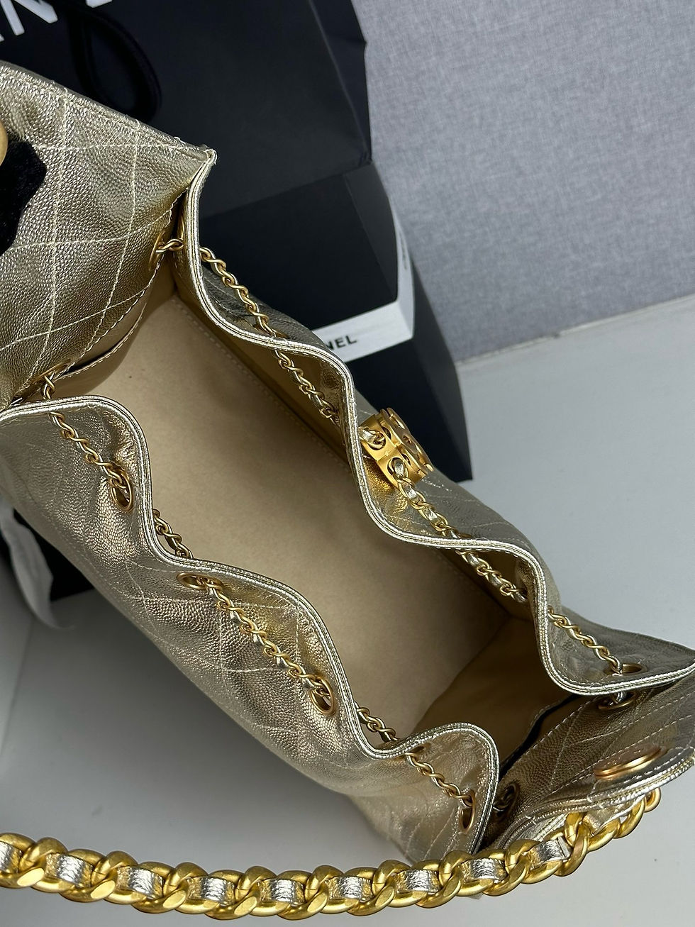 Thumbnail: CHANEL 25S CARGO METALLIC GRAINED GOLD ULTIMATE BAG 
