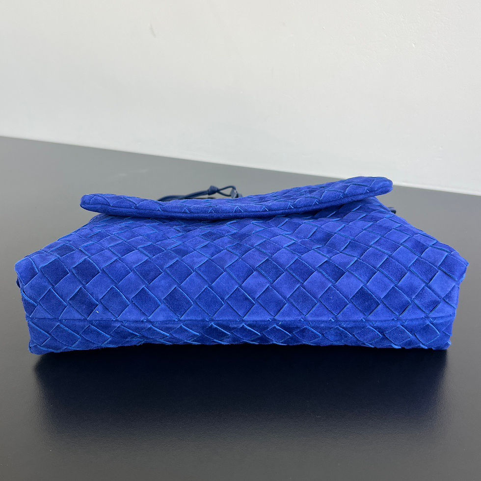 Thumbnail: BOTTEGA VENETA GIORNO INTRECCIATO SUEDE SHOULDER BAG 