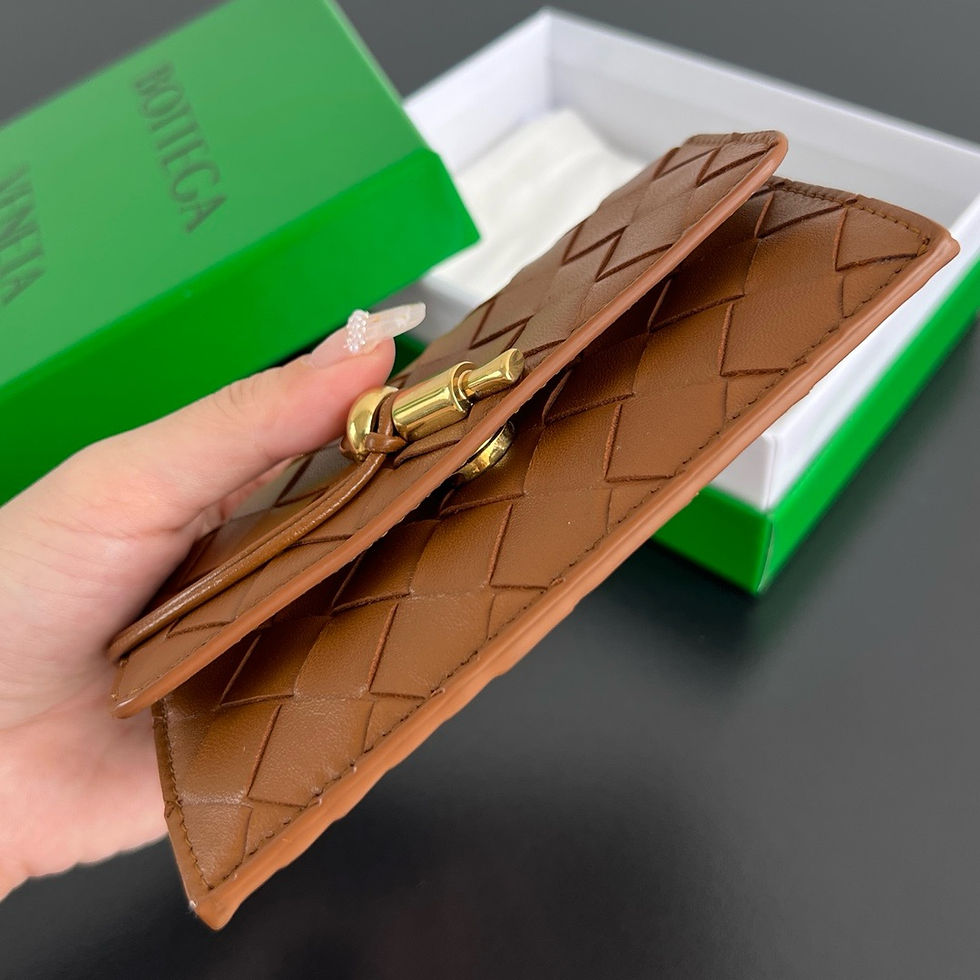 Thumbnail: BOTTEGA VENETA ANDIAMO WALLET 