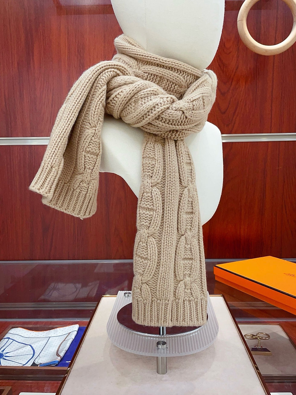 Thumbnail: HERMES SCARF